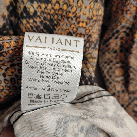 Valiant snakeskin printed 100% cotton button down dress shirt. Size L - Picture 6 of 7